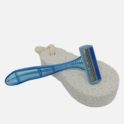 Razer Mens Triple Blade Pivot Head Disposable Razor 2+1